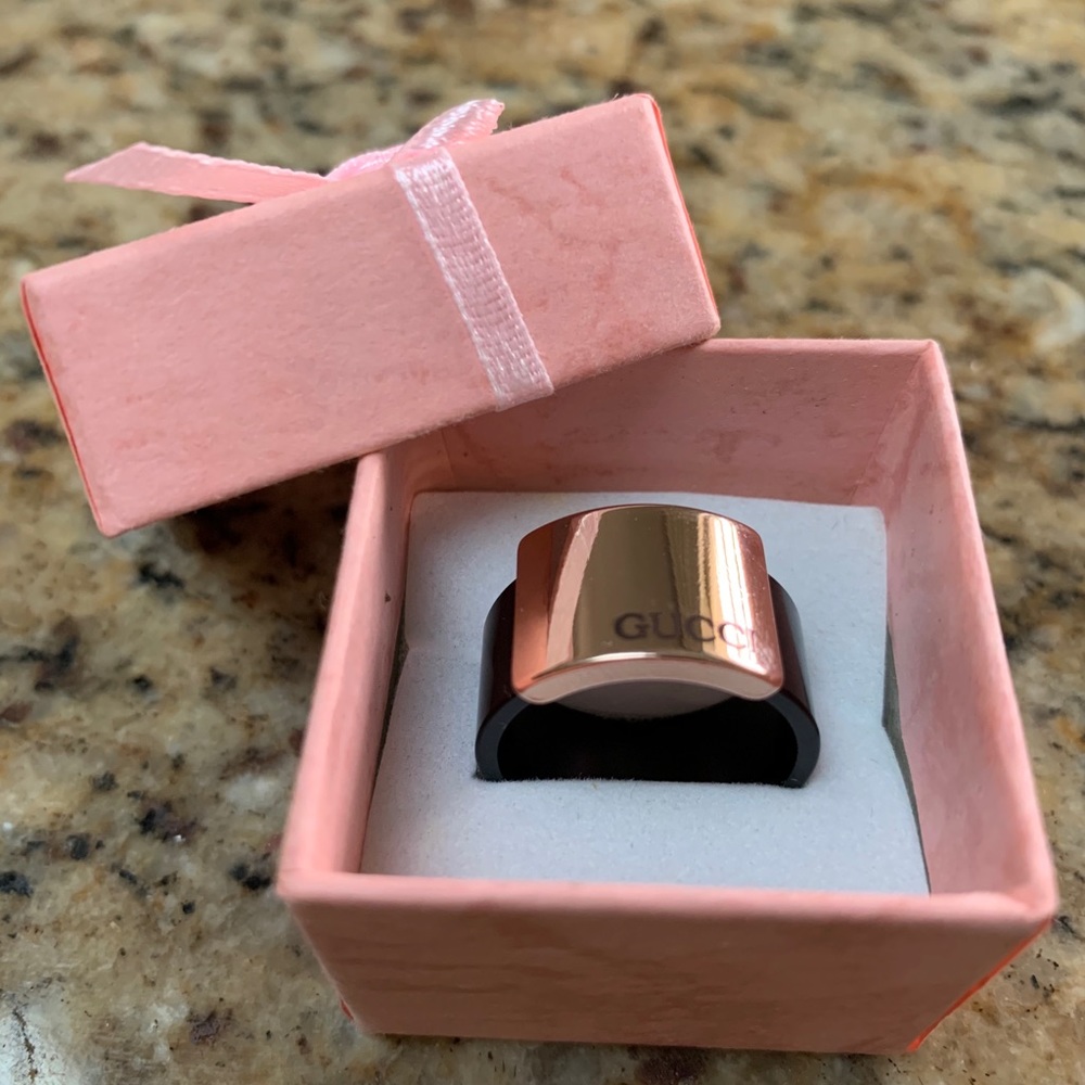 Amazing holiday gift! Brand new stylish brands ring. Size 8